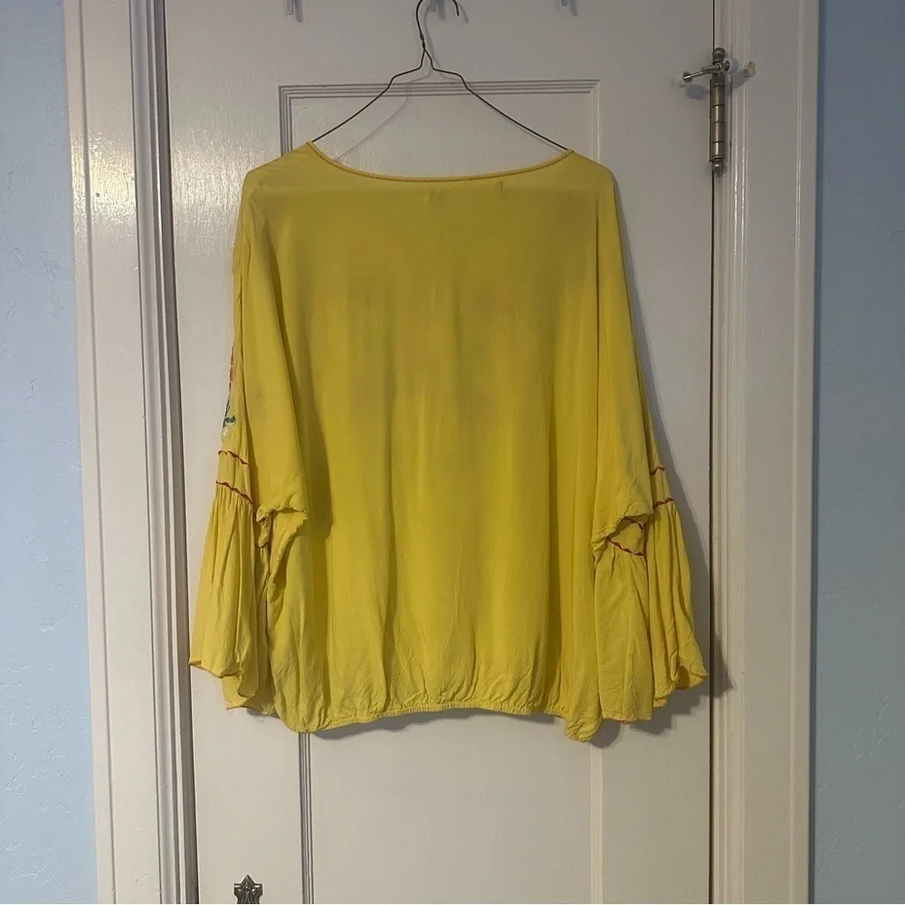 Chelsea & Violet Blouse Yellow Bubble Waist